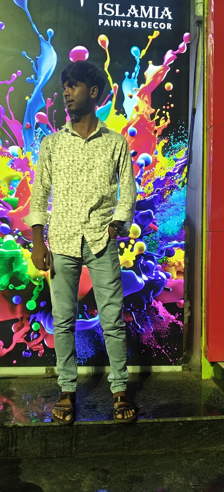Beautiful Paint shop Islamia Paints Decor at Kolkata — Islamia Paints & Decor, 57B Gulam Jilani Khan Road, Topsia, Kolkata