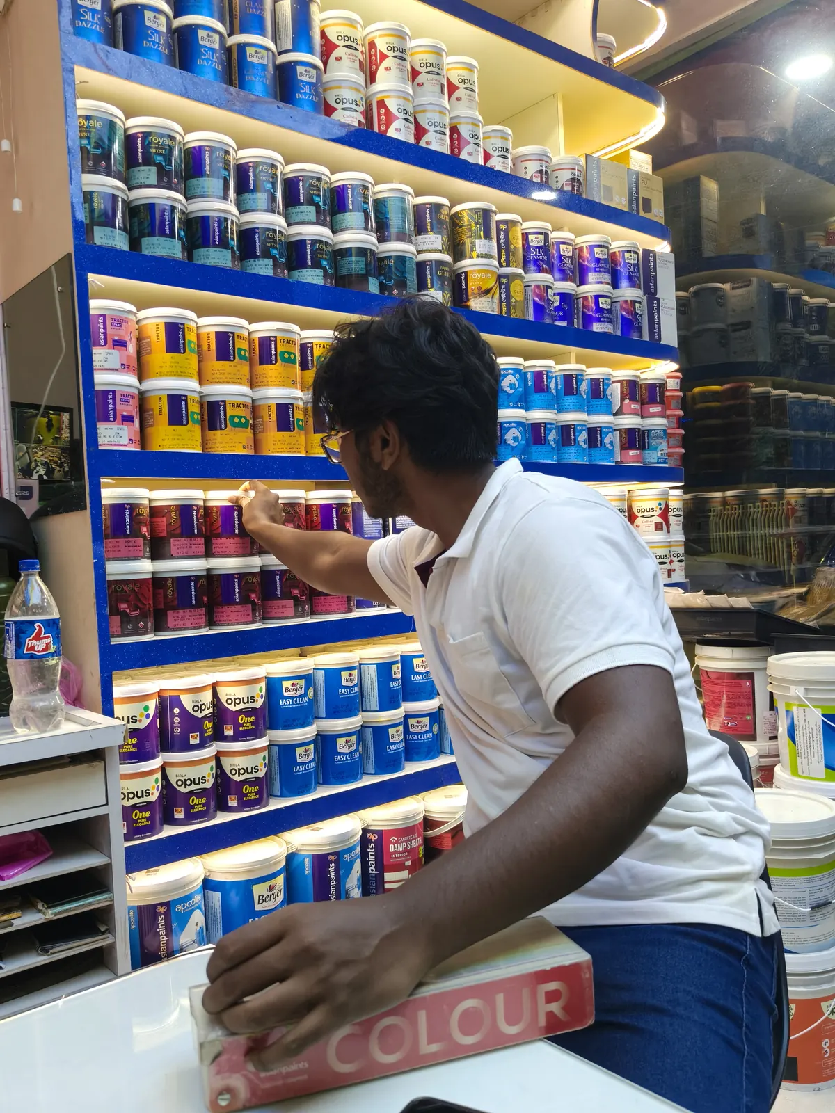 Beautiful Paint shop Islamia Paints Decor Kolkata — Islamia Paints & Decor, 57B Gulam Jilani Khan Road, Topsia, Kolkata