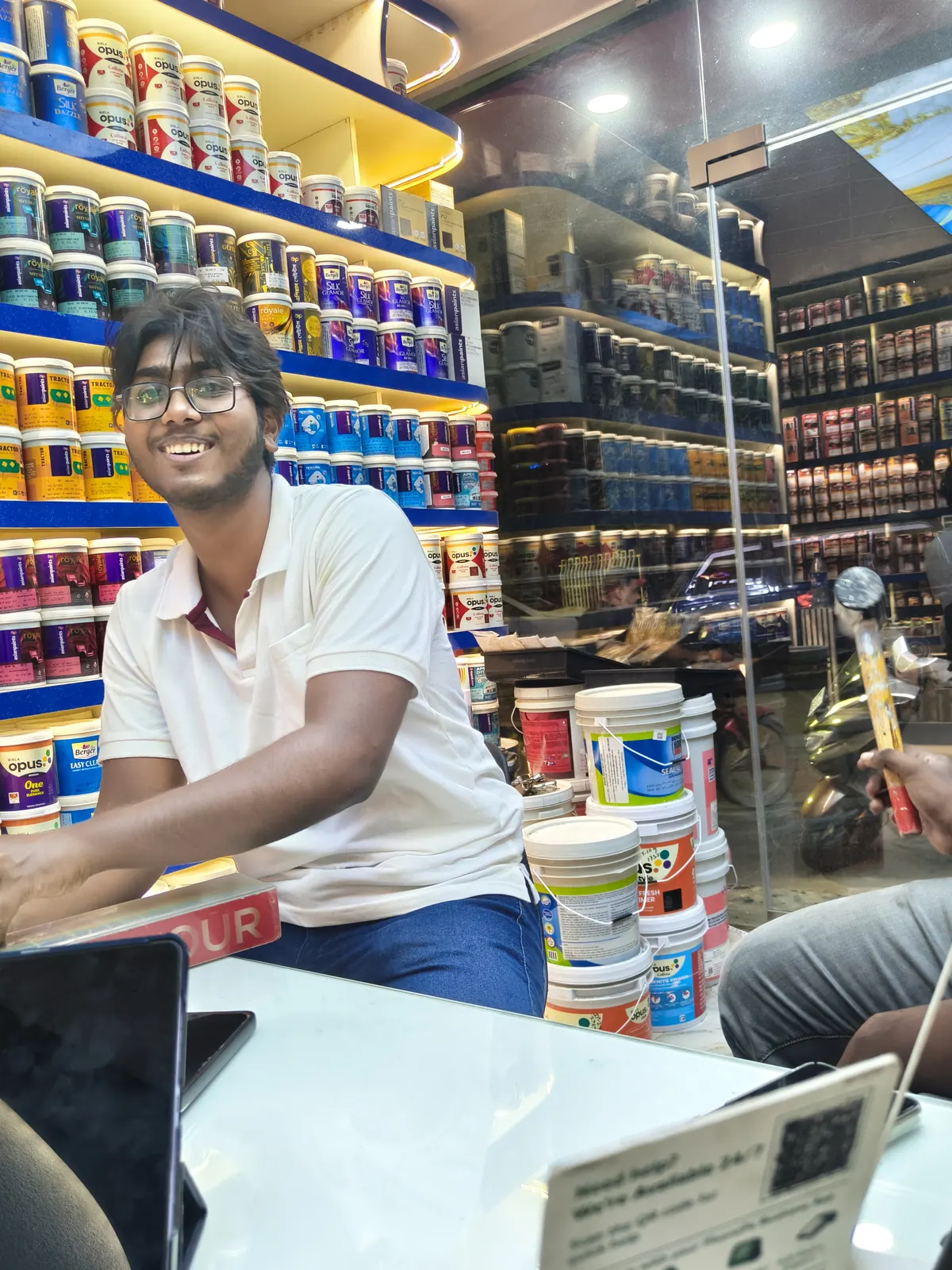 Good Paint shop Islamia Paints Decor Kolkata — Islamia Paints & Decor, 57B Gulam Jilani Khan Road, Topsia, Kolkata