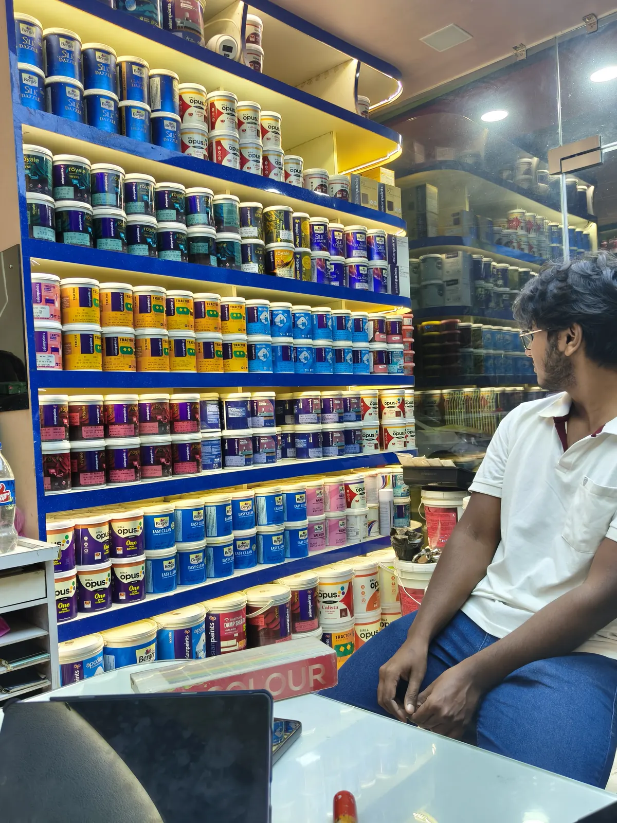 Islamia Paints & Decor Paint shop Interior — Islamia Paints & Decor, 57B Gulam Jilani Khan Road, Topsia, Kolkata
