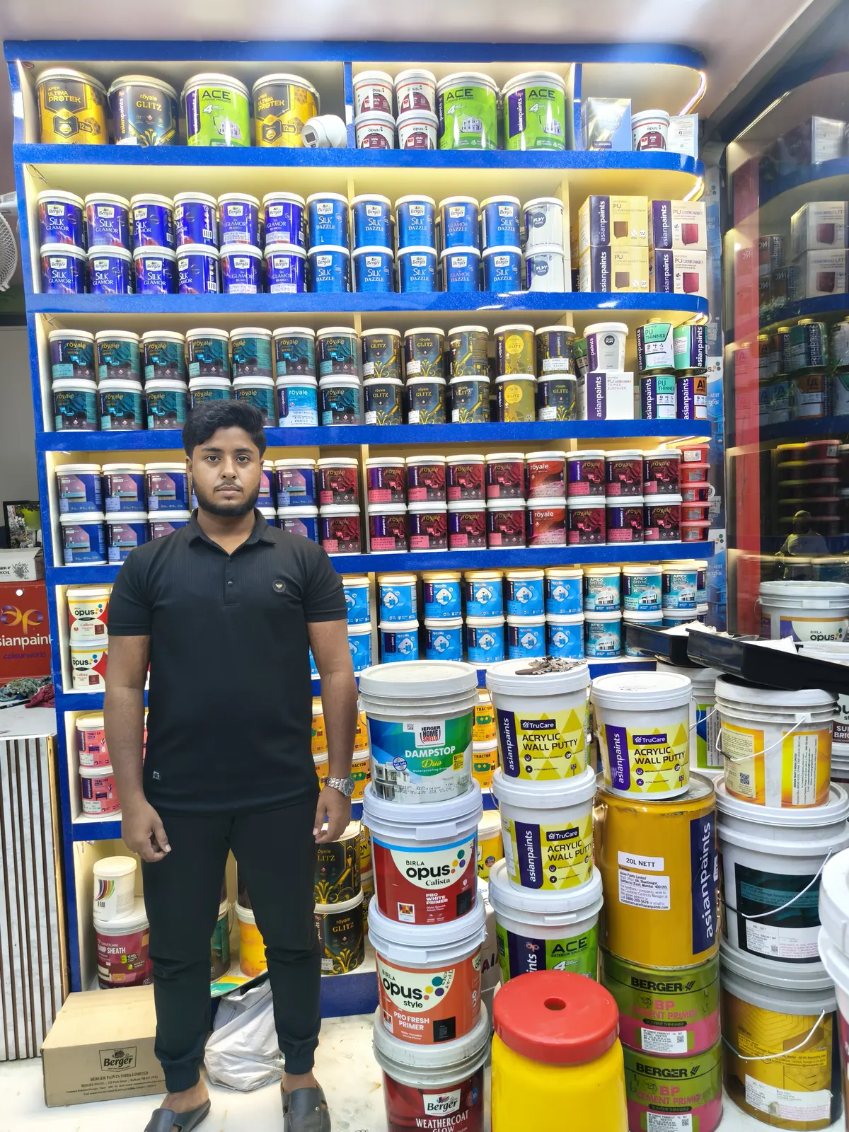 Islamia Paints shop Kolkata — Islamia Paints & Decor, 57B Gulam Jilani Khan Road, Topsia, Kolkata